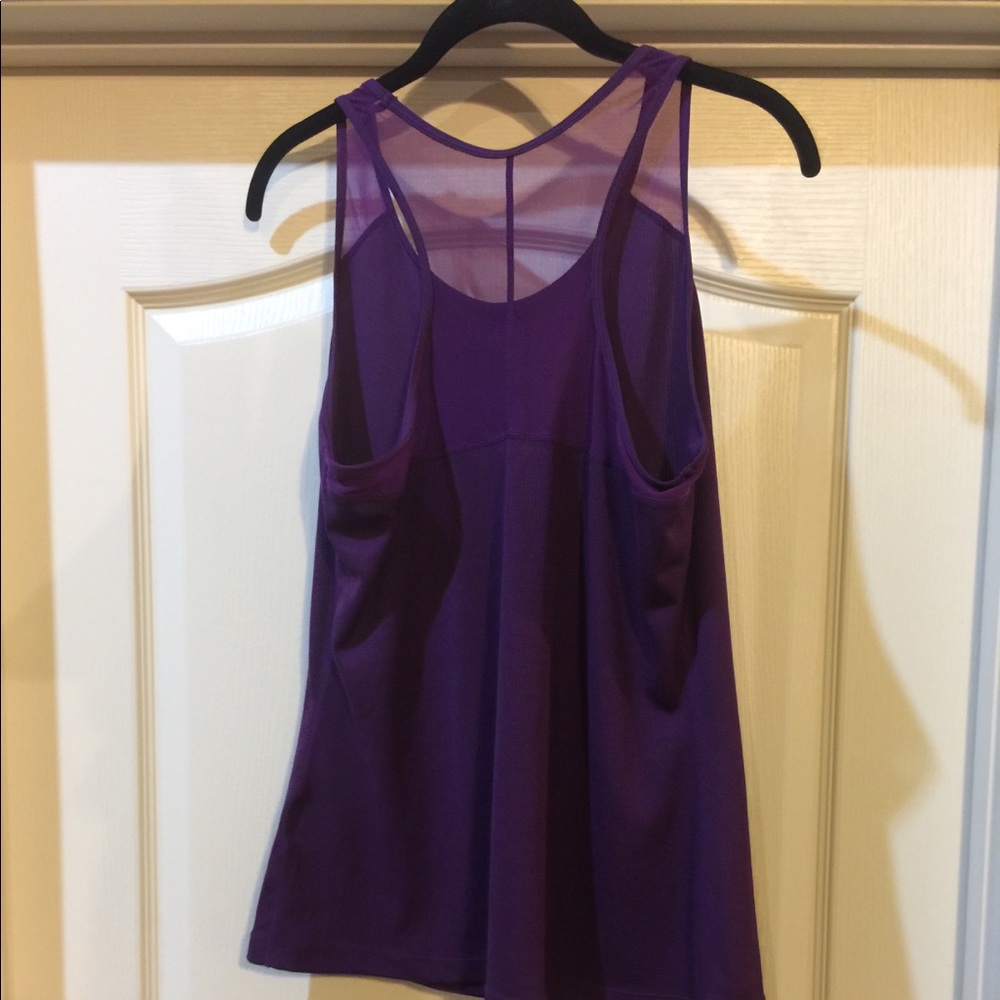 Nike tank size large